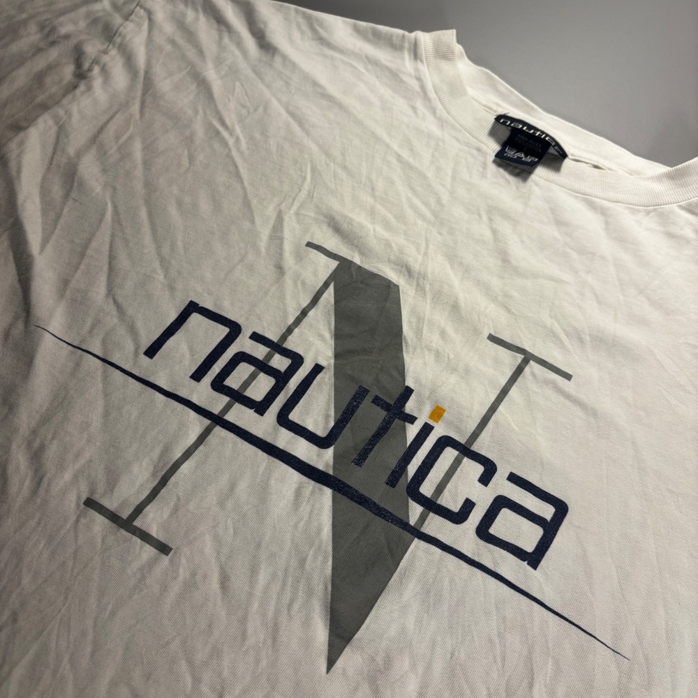 VTG Nautica USA Made T-Shirt Large Short Sleeve Logo Graphic Crew Neck Casuual